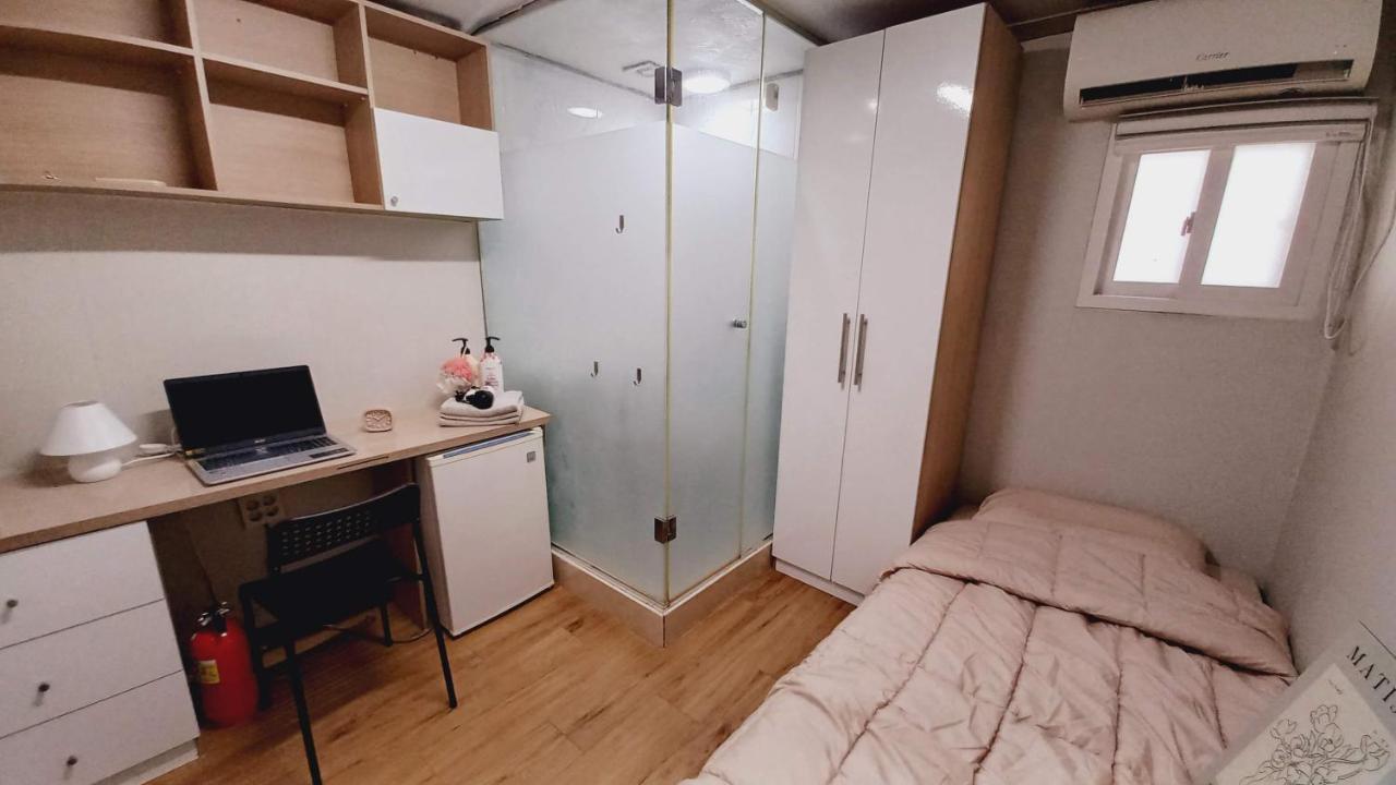 Haechi Stay Guesthouse - For Foreigners Only Сеул Экстерьер фото