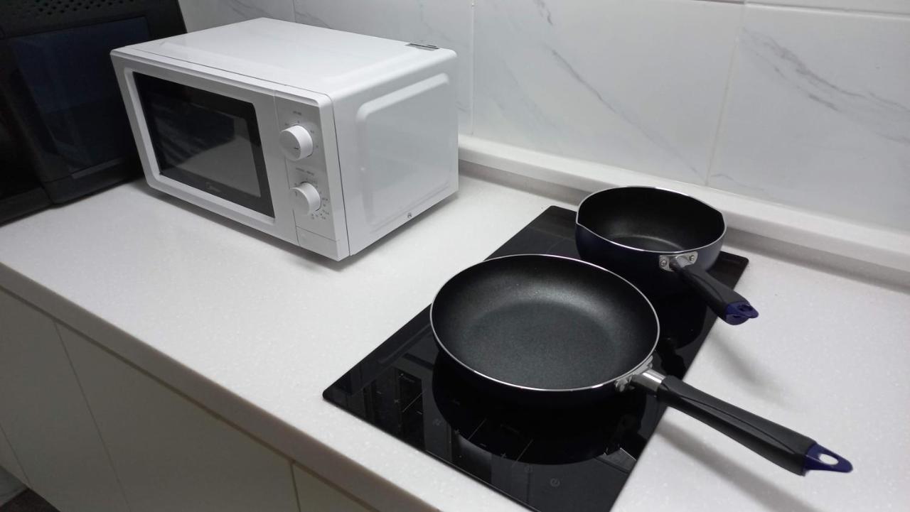 Haechi Stay Guesthouse - For Foreigners Only Сеул Экстерьер фото