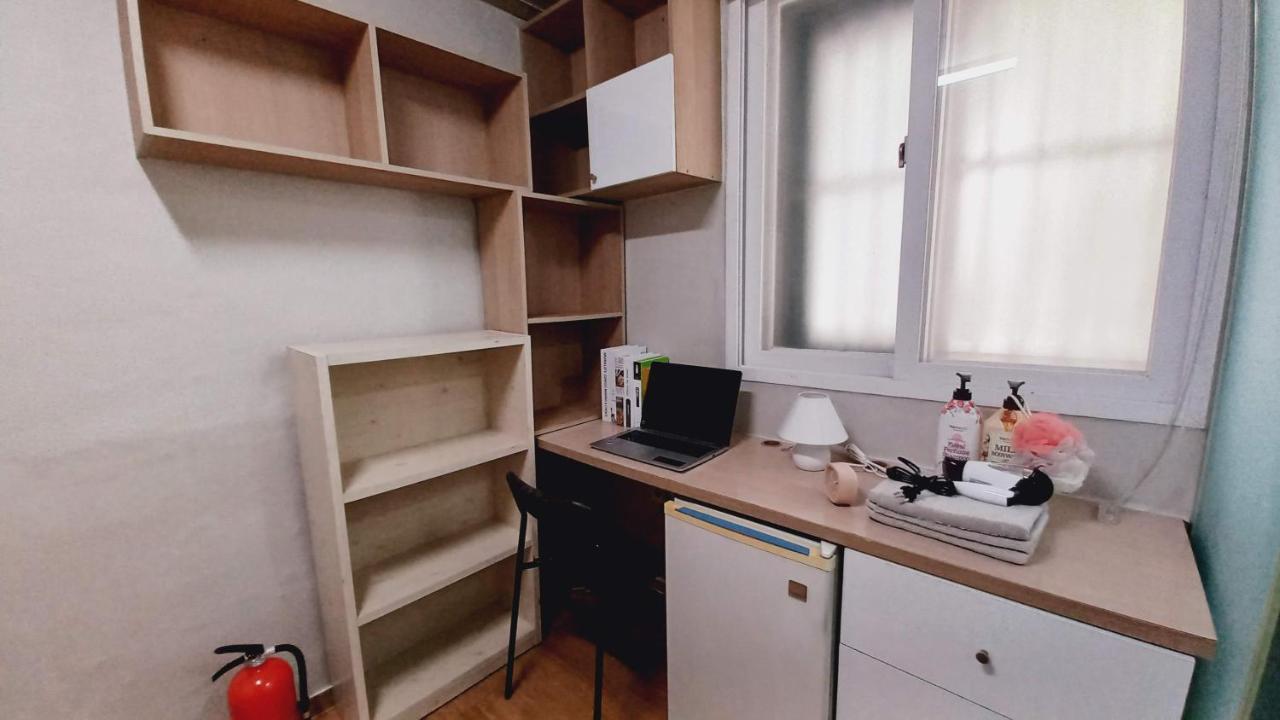 Haechi Stay Guesthouse - For Foreigners Only Сеул Экстерьер фото
