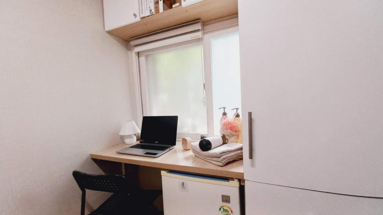 Haechi Stay Guesthouse - For Foreigners Only Сеул Экстерьер фото