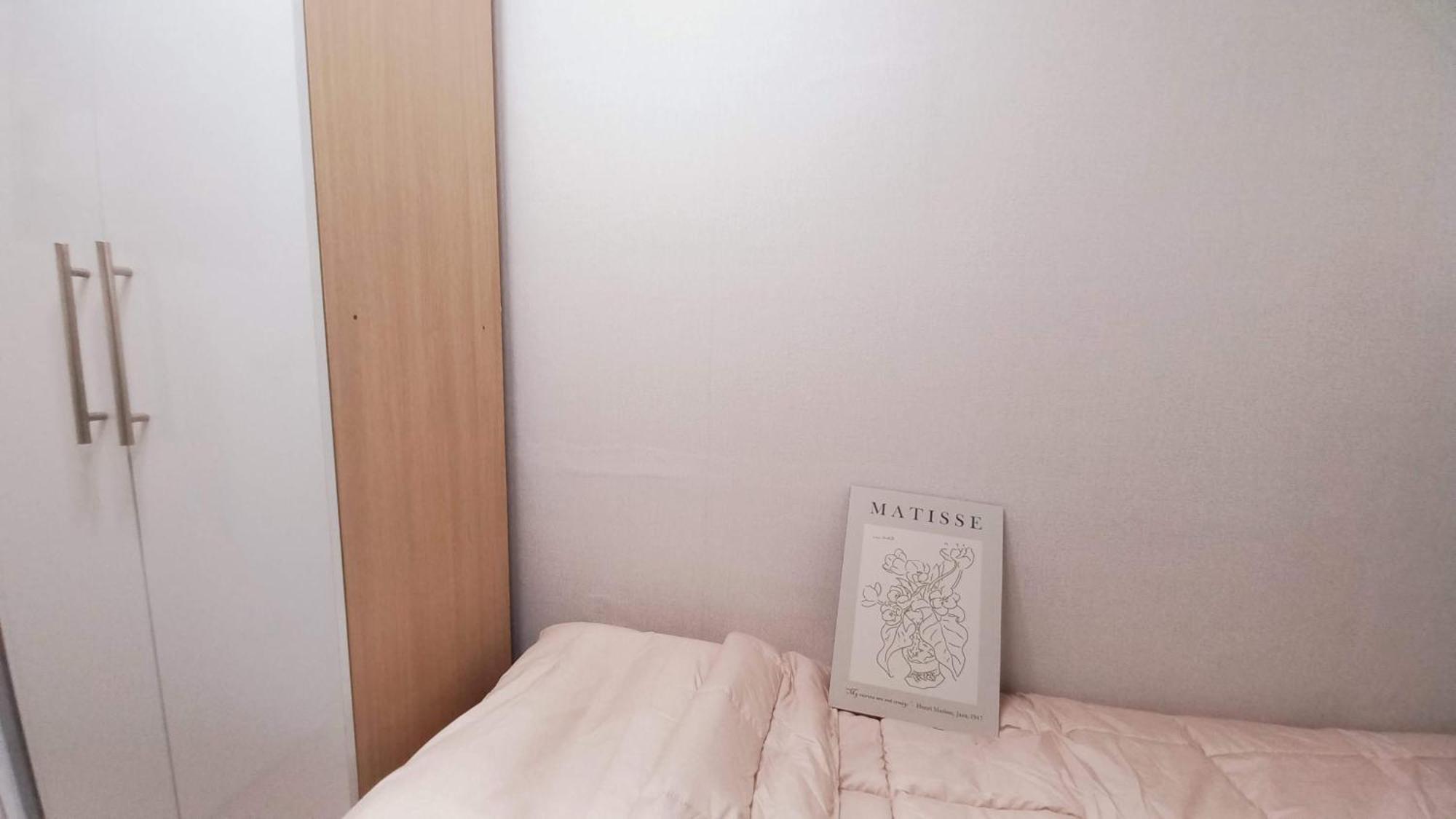 Haechi Stay Guesthouse - For Foreigners Only Сеул Экстерьер фото