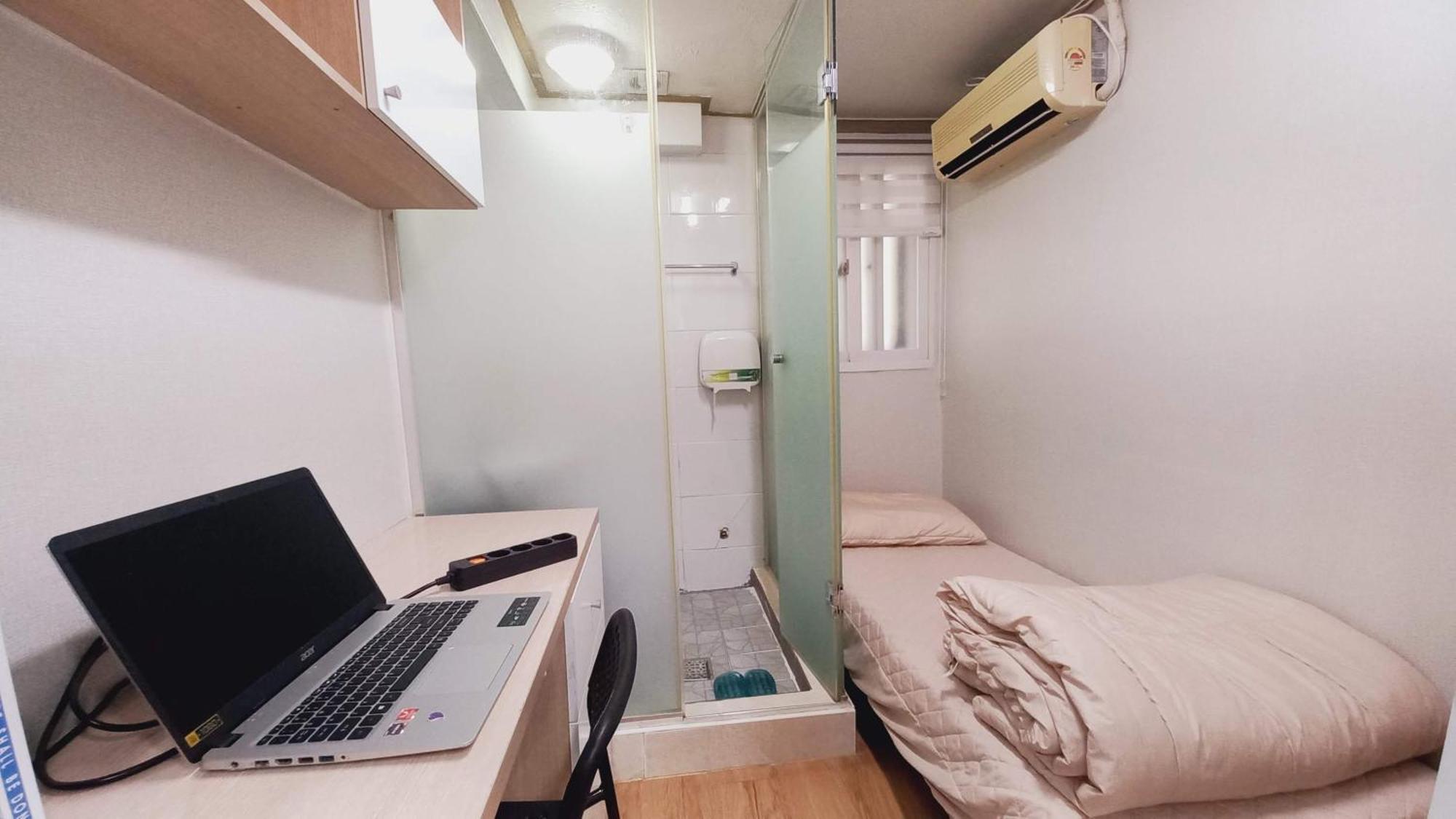 Haechi Stay Guesthouse - For Foreigners Only Сеул Экстерьер фото