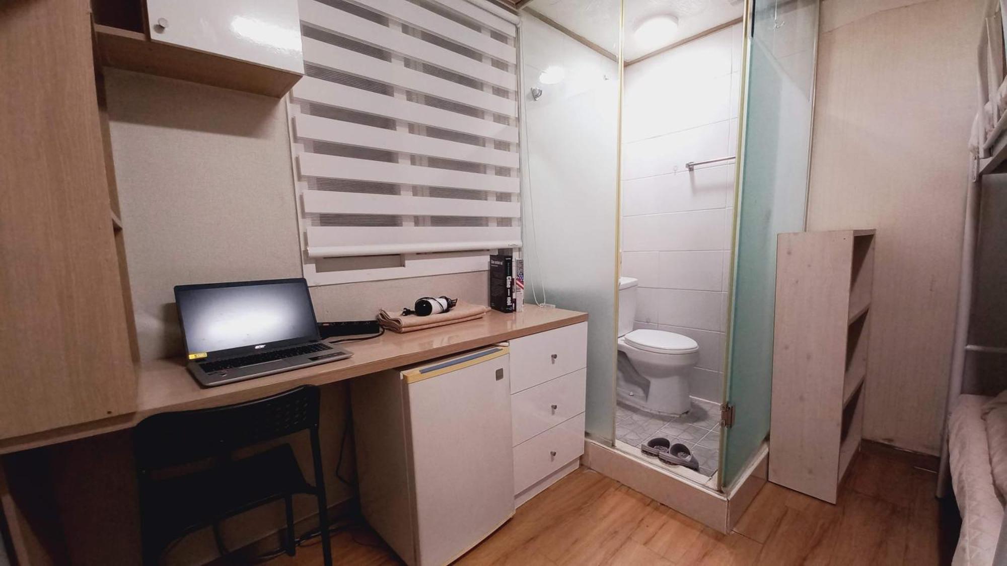 Haechi Stay Guesthouse - For Foreigners Only Сеул Экстерьер фото